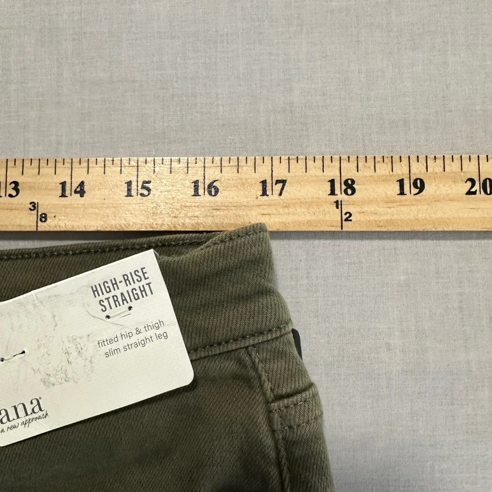 a.n.a Women's 16 High-Rise Straight Pants Oregano Green Slim Leg NEW